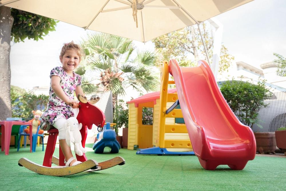 Hotel Junior Rimini Zewnętrze zdjęcie