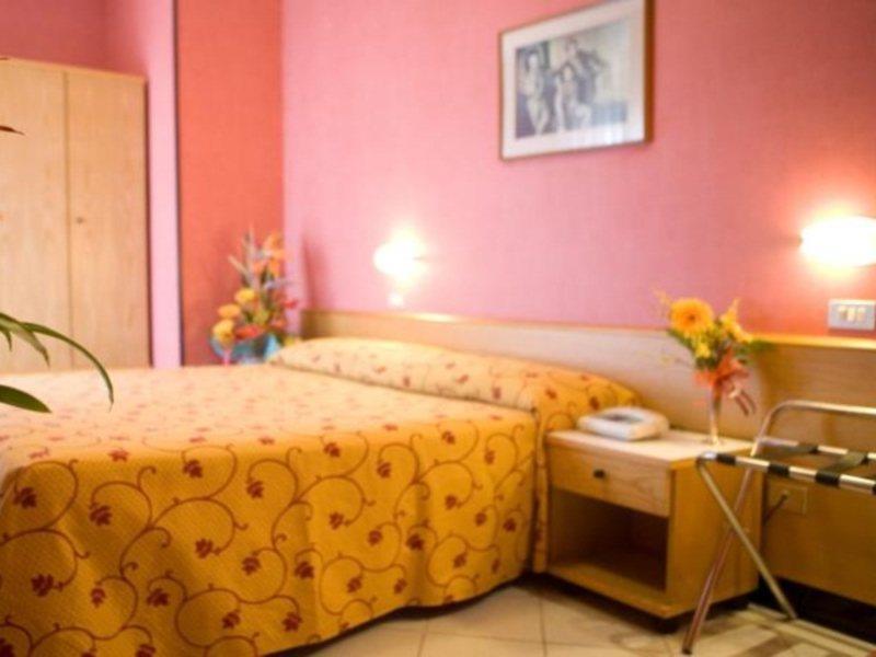 Hotel Junior Rimini Zewnętrze zdjęcie