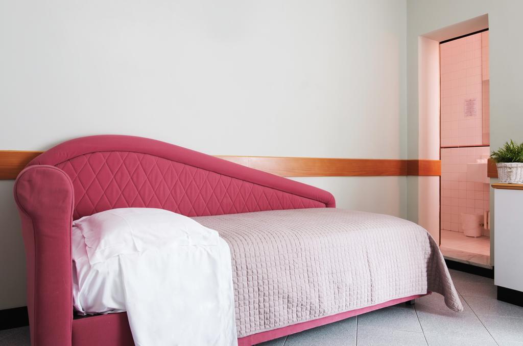 Hotel Junior Rimini Zewnętrze zdjęcie